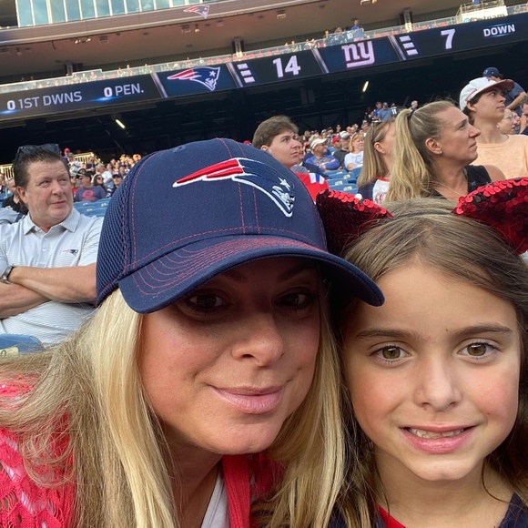 Meet your Posher, Lindsay - Picture 1 of 1